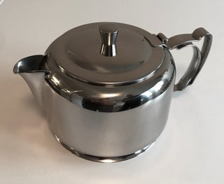 Norfolk teapot